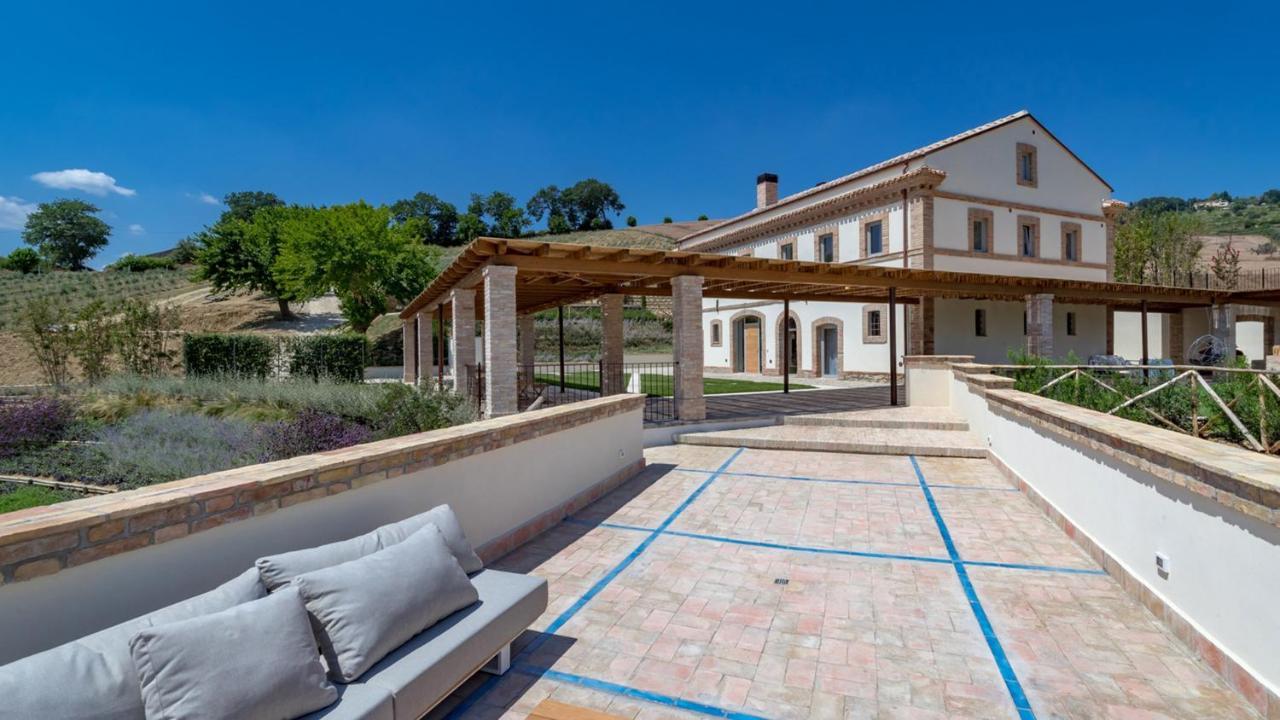 Dimora Montefiore 11, Emma Villas Montefiore dell'Aso Exterior photo