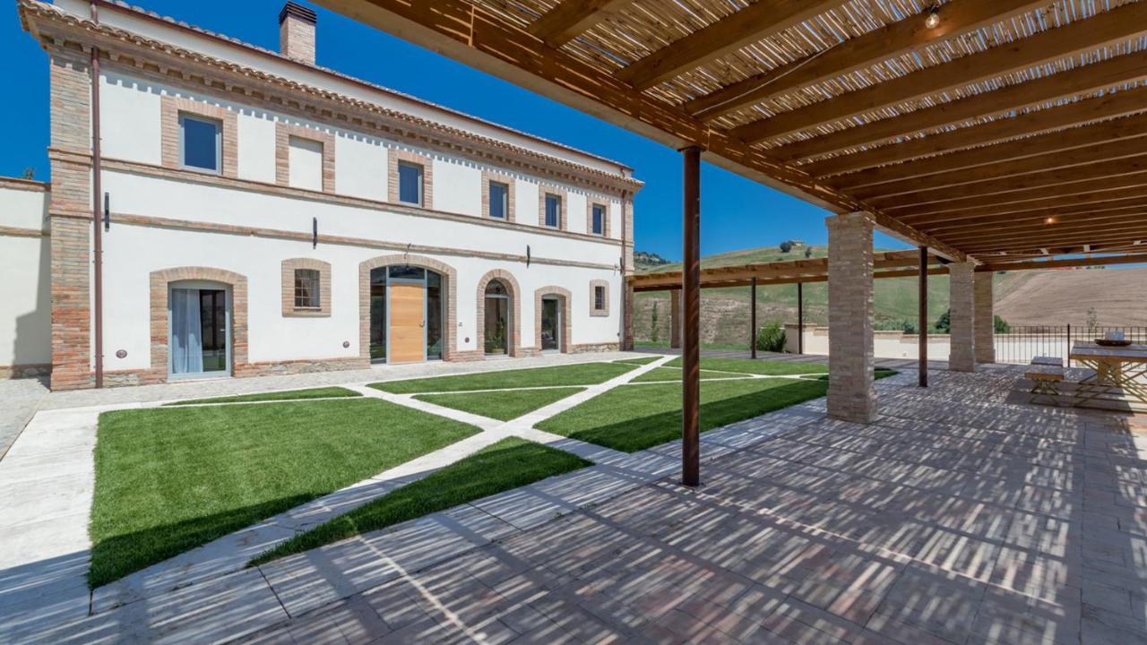 Dimora Montefiore 11, Emma Villas Montefiore dell'Aso Exterior photo