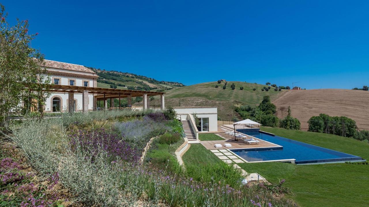 Dimora Montefiore 11, Emma Villas Montefiore dell'Aso Exterior photo